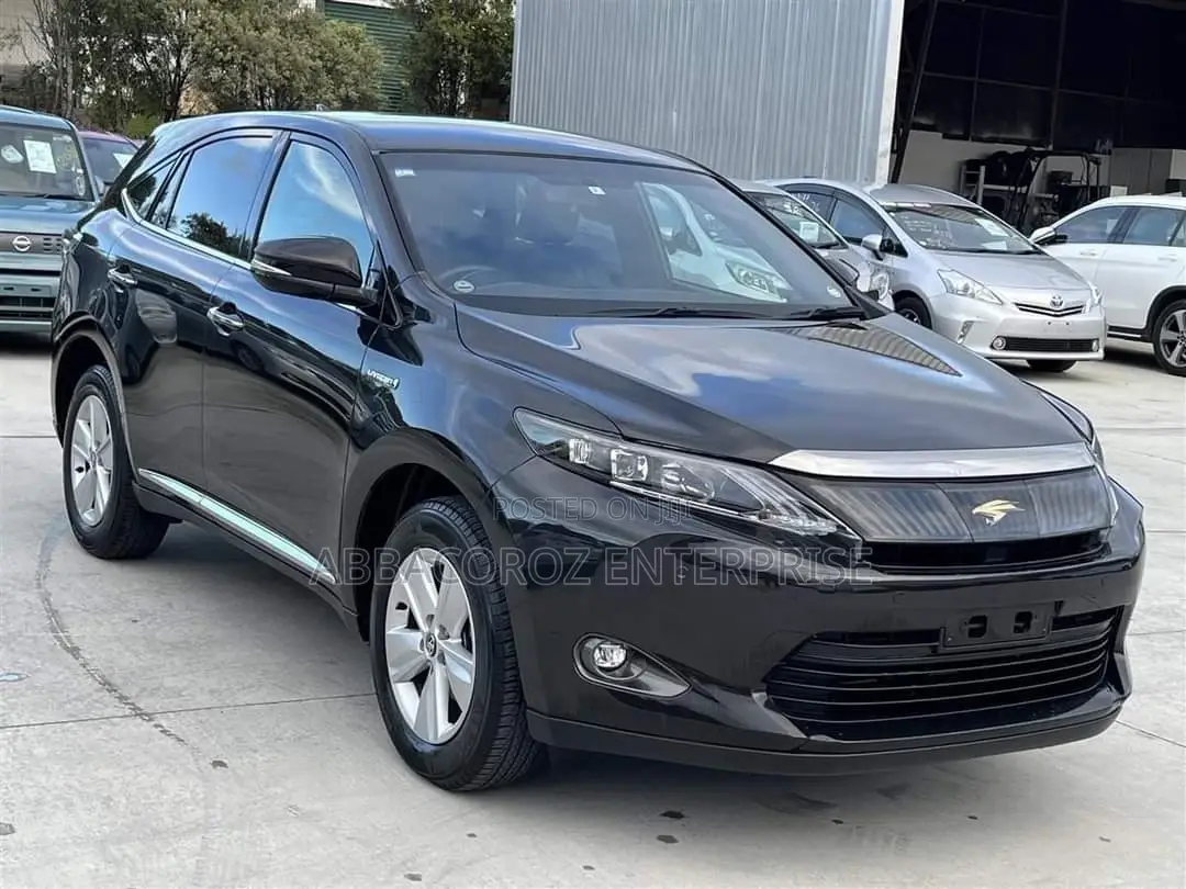 Toyota Harrier 2017 Black