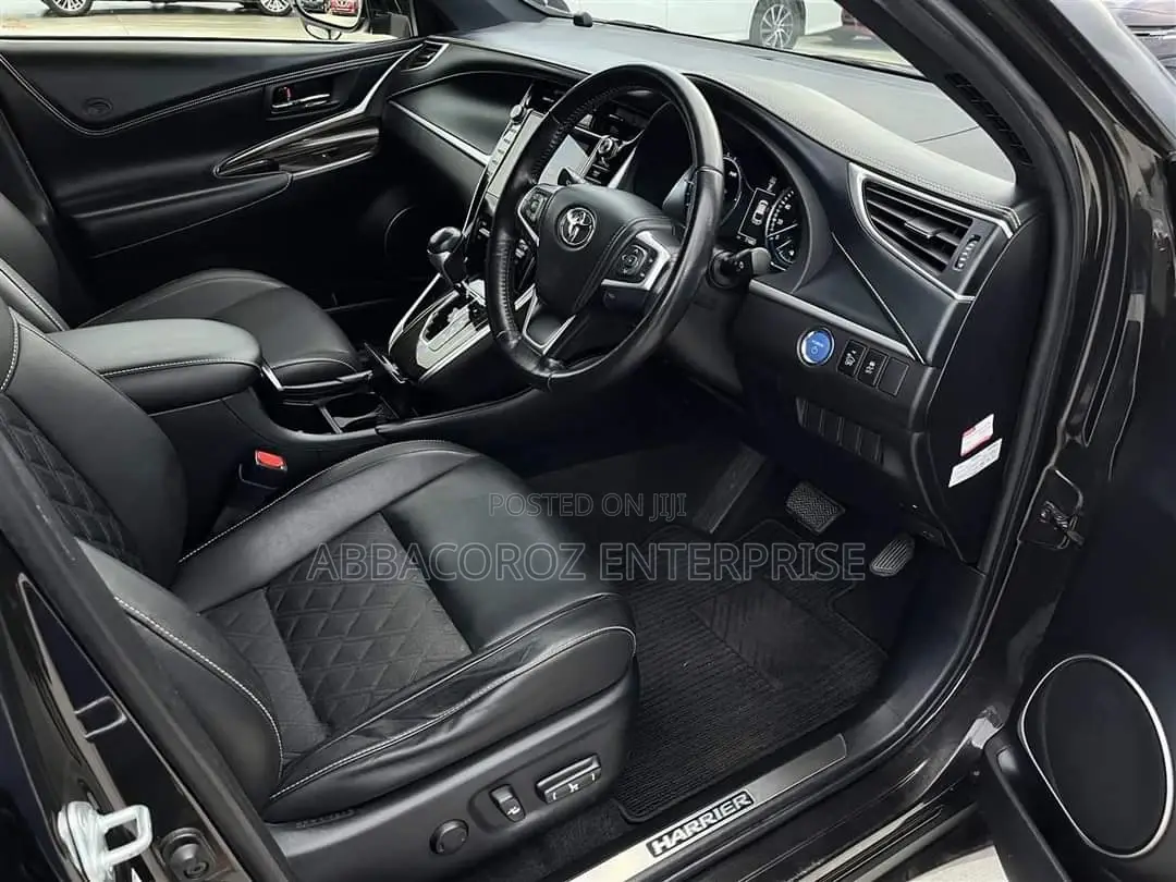 Toyota Harrier 2017 Black