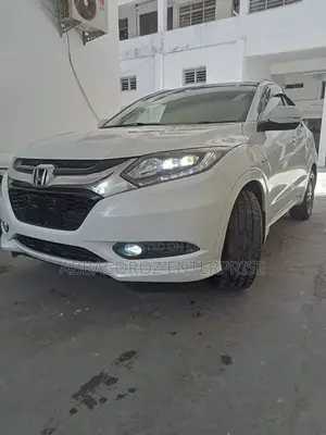 Honda Vezel 2016 White