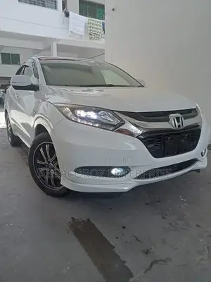 Honda Vezel 2016 White
