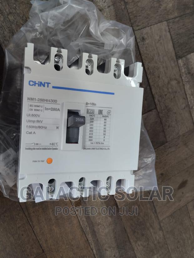 4pole 250a McCb Chint