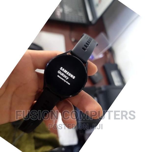 Samsung Galaxy Watch4 Bluetooth(44mm, Black. - main view