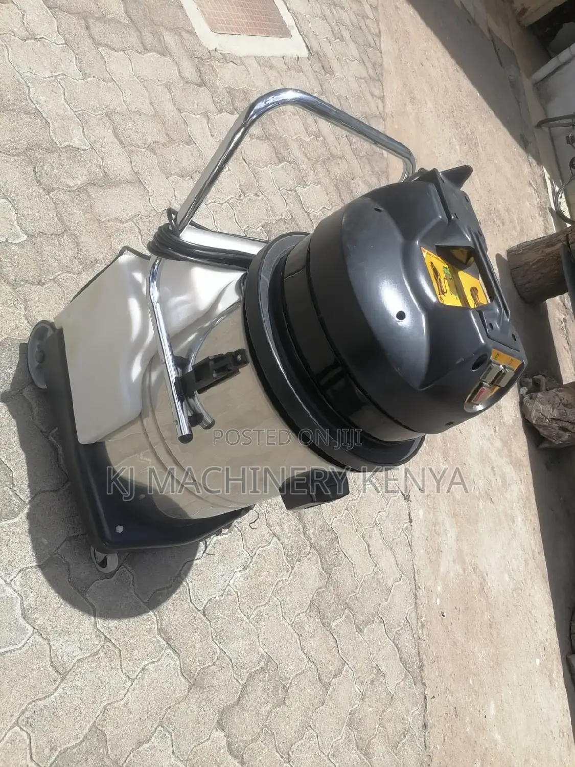 60litres Wet and Dry Carpet Cleaners-Quality Assured