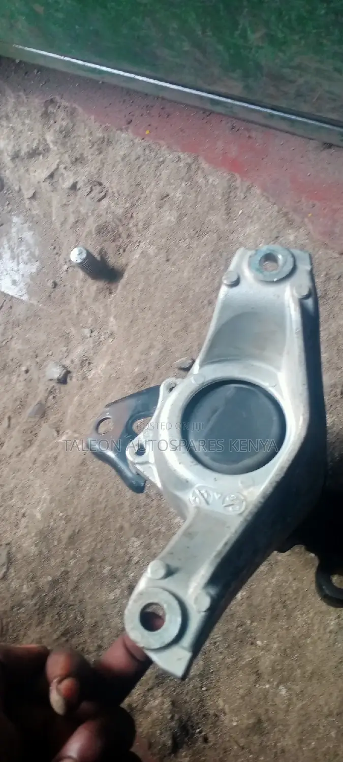 Honda Stream Engine Mount