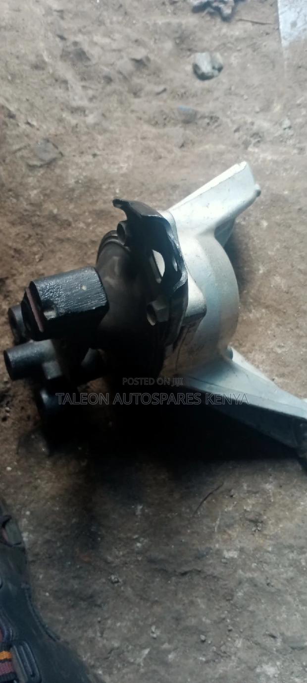 Honda Stream Engine Mount - thumbnail 2