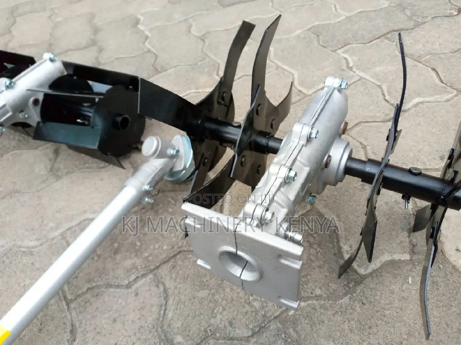 Brush Cutter 4stroke -Machine