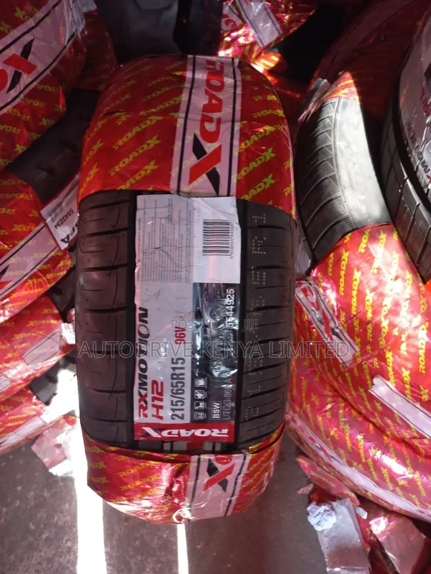 215/65r15 Roadx Tyre