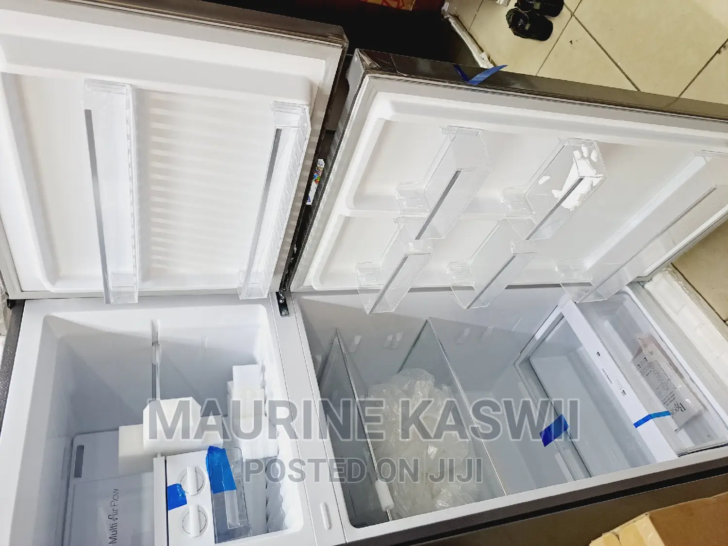 Roch 348l Refrigerator