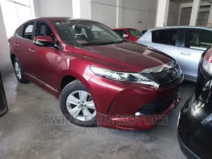 Toyota Harrier 2.0 2017 Red