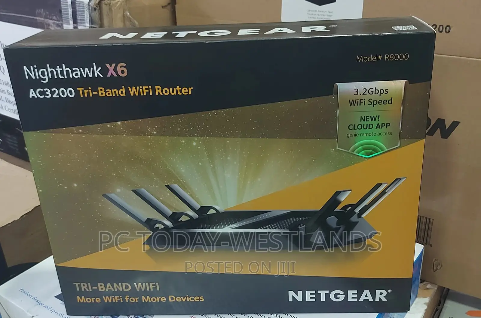 NETGEAR Nighthawk X6 Smart Wi-Fi Router (R8000) - AC3200 Tri