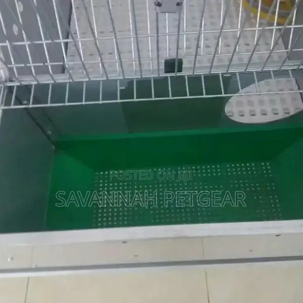 Plastic Rabbit Nest Box