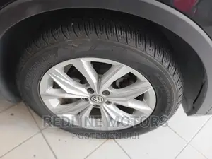 Volkswagen Tiguan 2016 Black