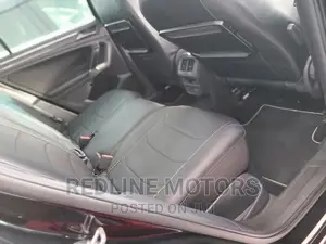 Volkswagen Tiguan 2016 Black