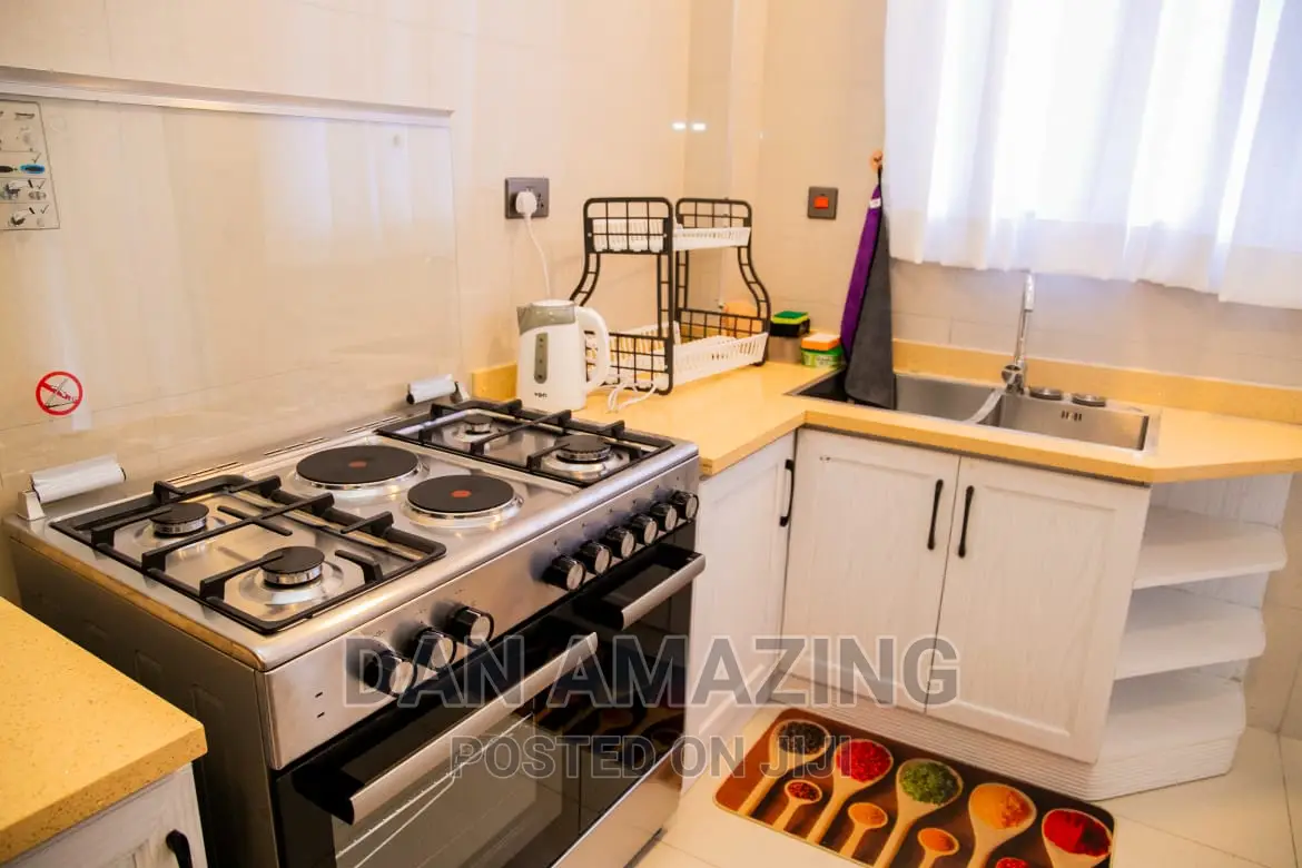 2 Bedroom Airbnb to Let Westlands