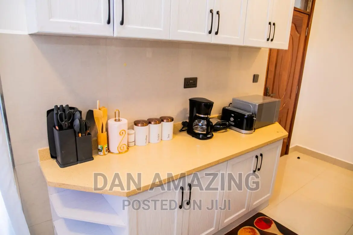 2 Bedroom Airbnb to Let Westlands