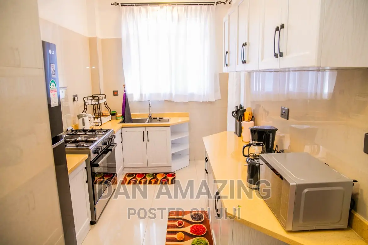 2 Bedroom Airbnb to Let Westlands