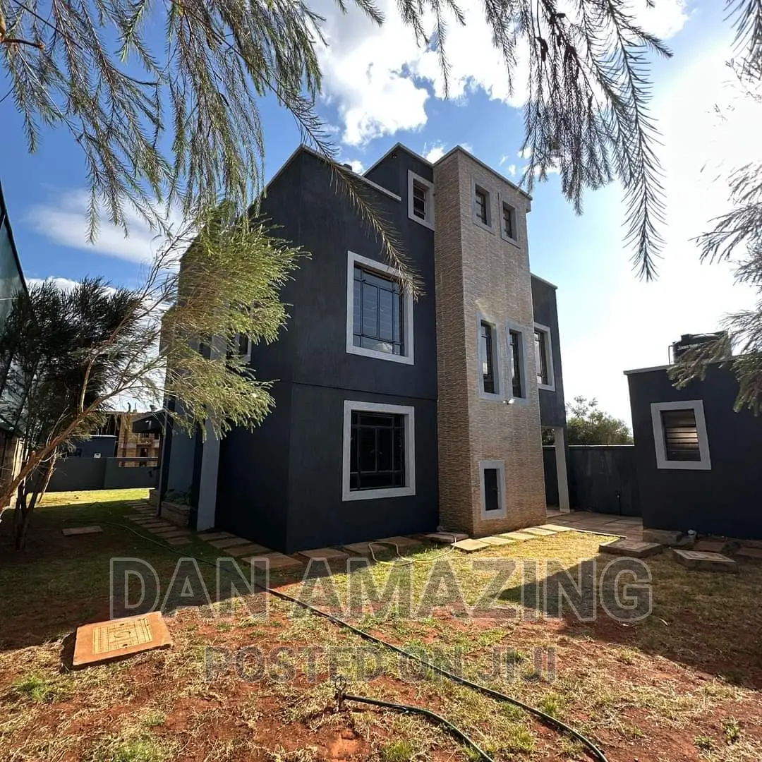 4bdrm Maisonette in Kibiku for sale