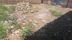 20×30 Plot 1km to the Beach