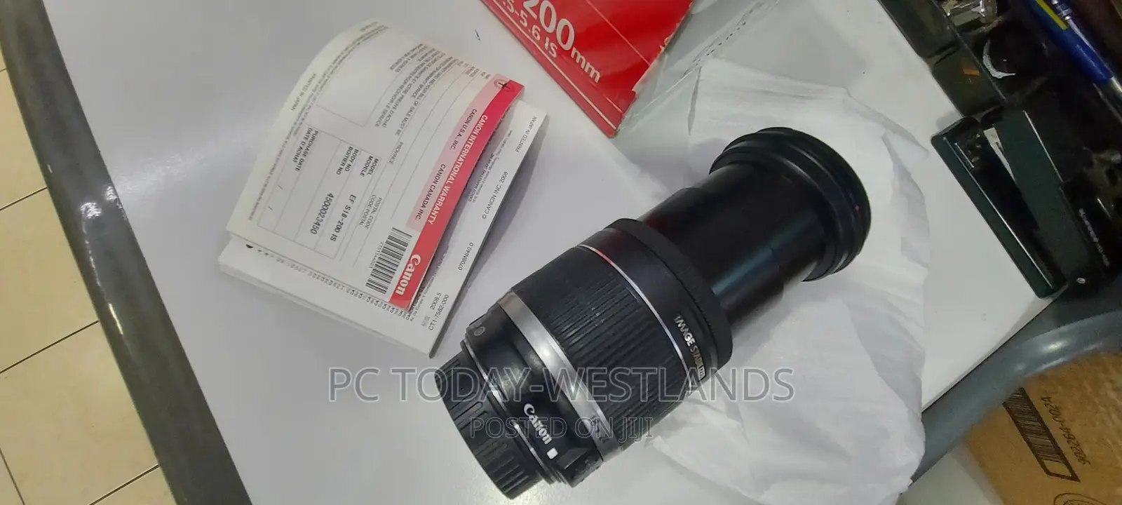 Canon EF-S 18-200mm F/3.5-5.6 IS Zoom Lens for Canon DSLR
