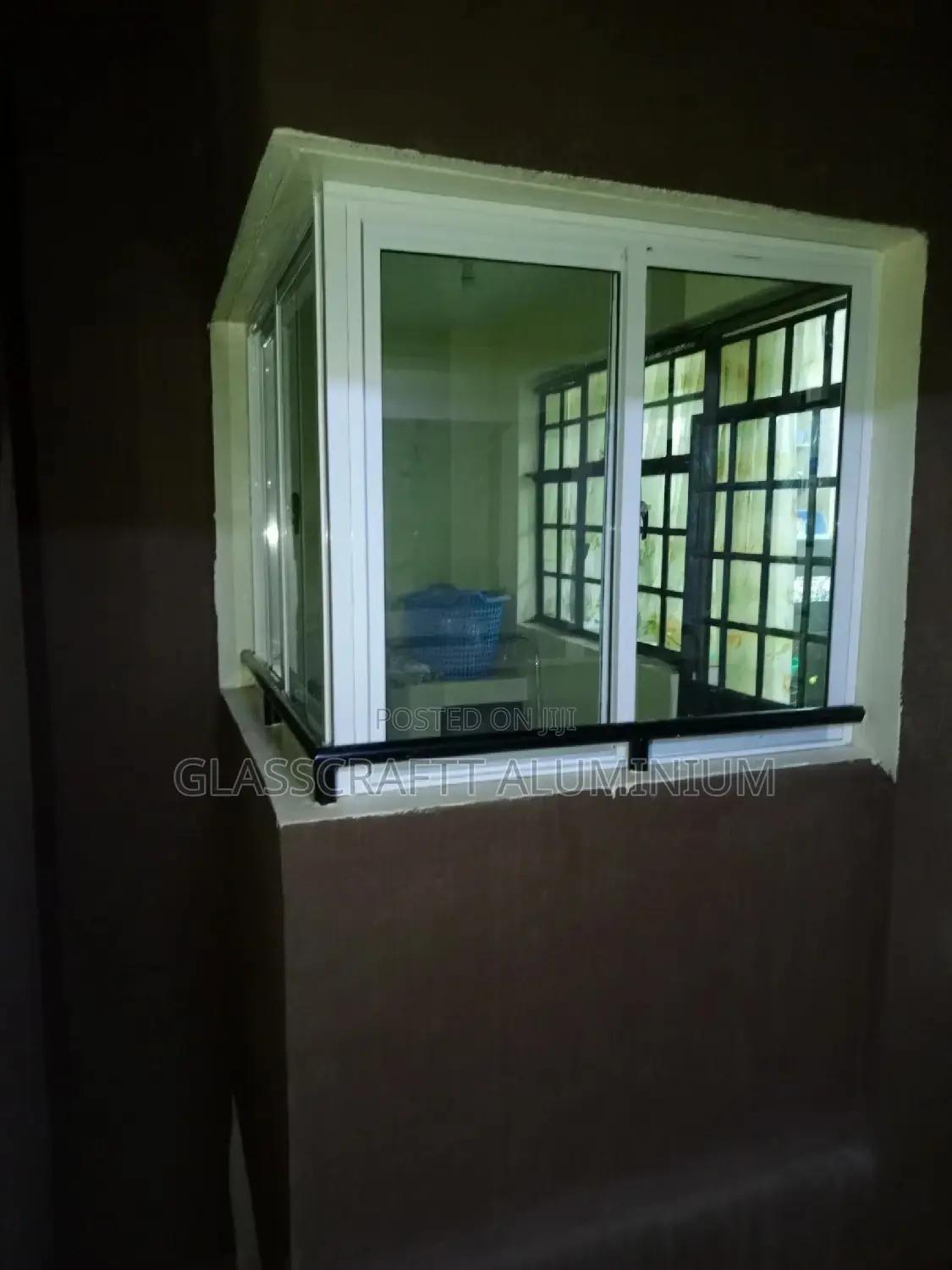White Glazed Aluminum Balcony