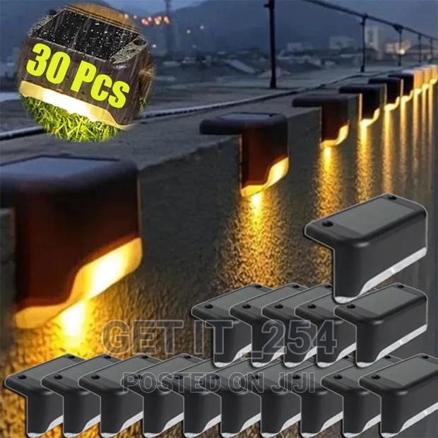 8 Piece Solar Lights for 8 - main view