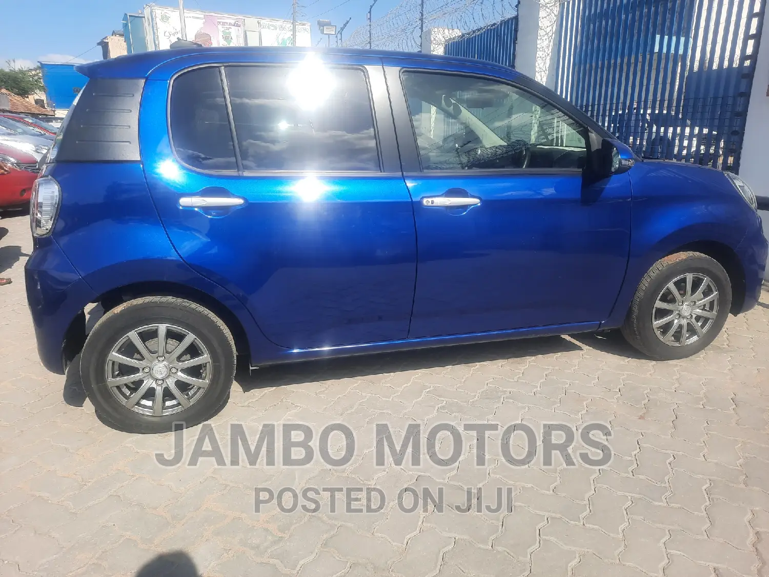 Toyota Passo 1.0 FWD 2016 Blue