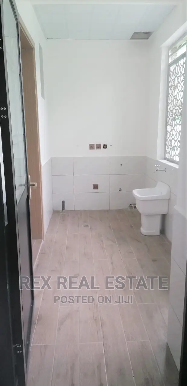 4bdrm Apartment in Cozy Gardens, Hurlingham for rent