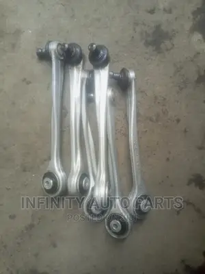 Volkswagen Passat Upper Arms