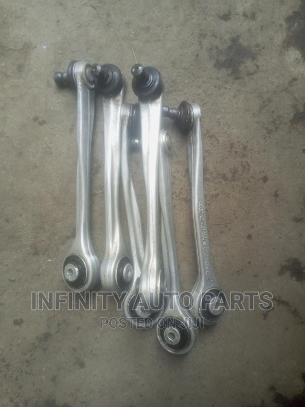 Volkswagen Passat Upper Arms - main view