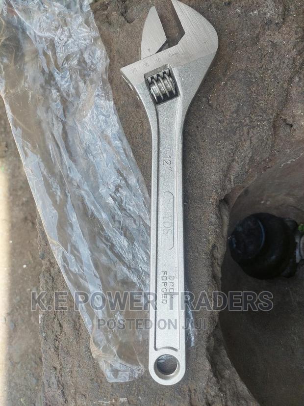 YDS 12 Inch Adjustable Spanner - main view