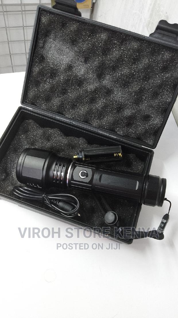 Powerstyle Torch Zooming LED 800m Long Light Flashlight