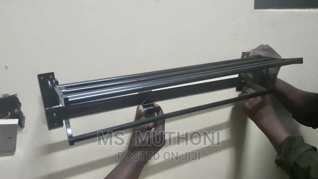 *Black Metalic 55cm Bathroom Towels Rack