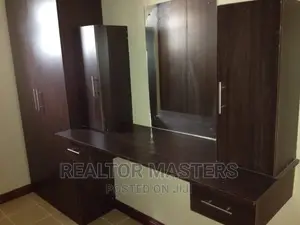 3bdrm Apartment in Zawadi, Mbagathi Way for rent