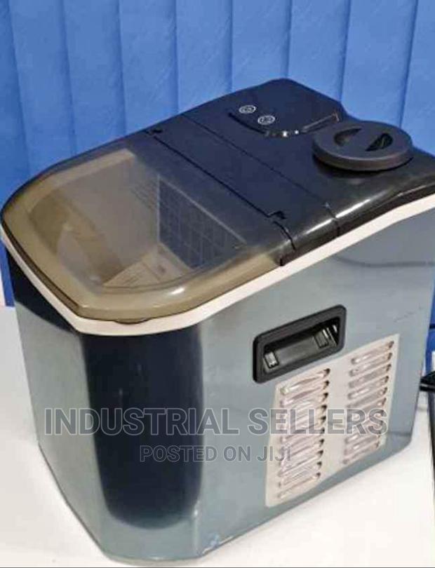 Portable 25kgs Ice Cube Maker Machine - main view