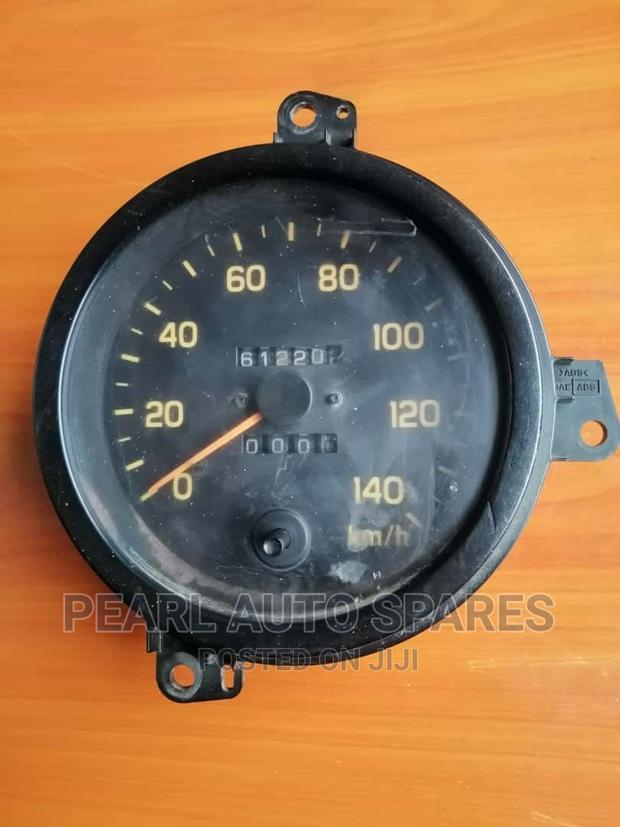 Clock Isuzu FRR (Speed)