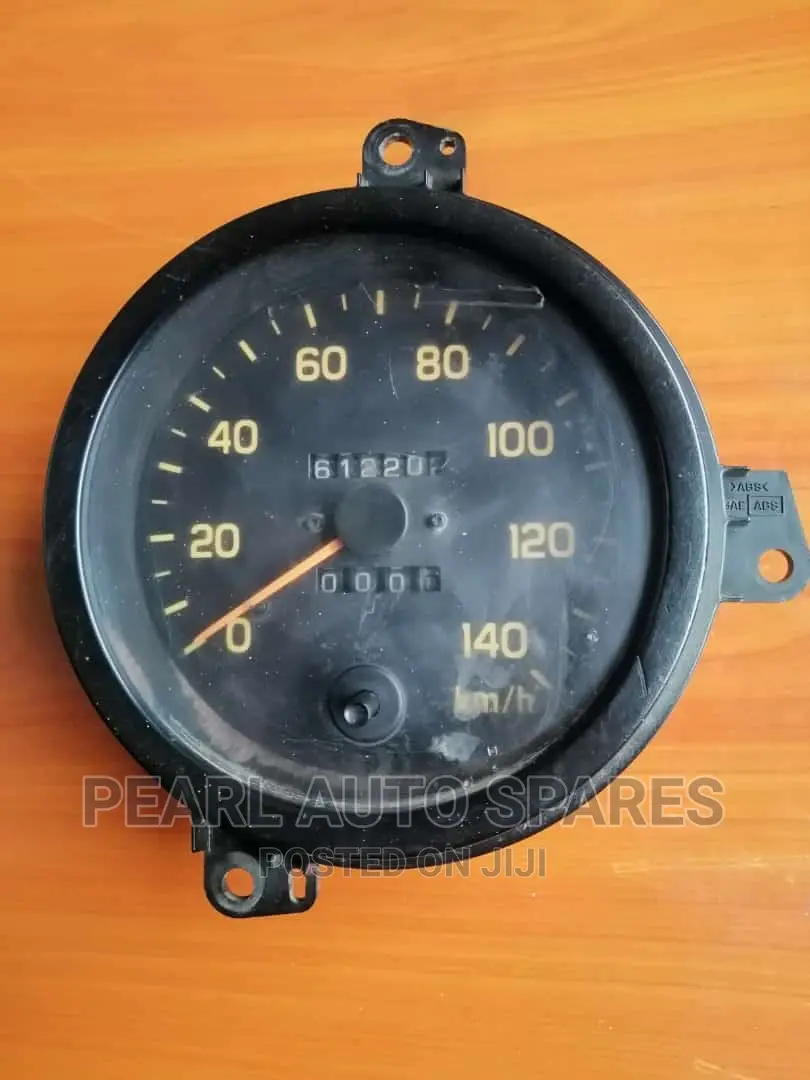 Clock Isuzu FRR (Speed)