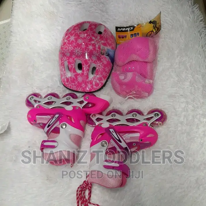 Roller Skates * Roller Skates