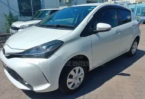 Toyota Vitz 2016 White