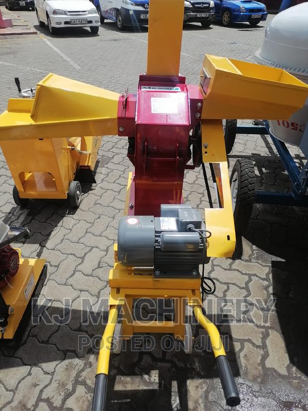 Animal Feed Chopping Machine-Electric Powered 3hp Motor - thumbnail 5