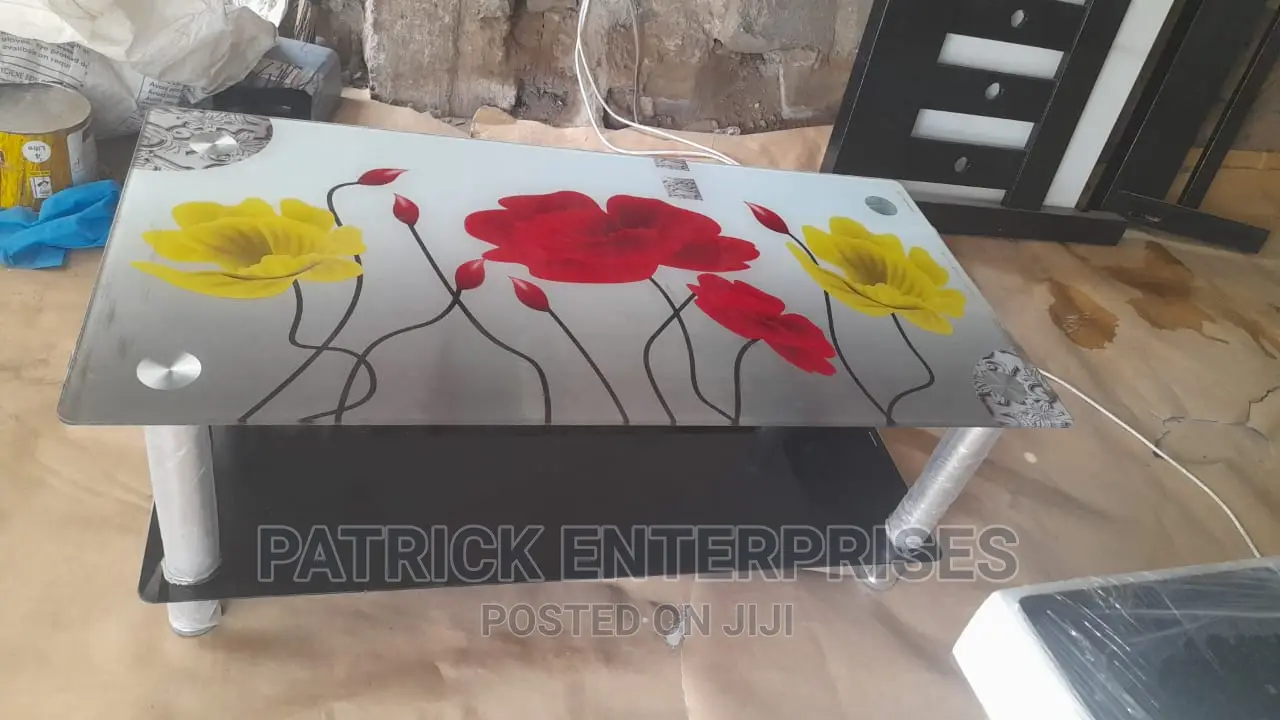 Morden Glass Coffee Table