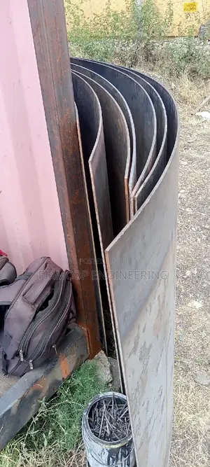 Fuel Tanks 