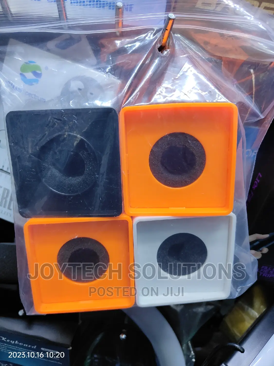 Microphone Flags Square
