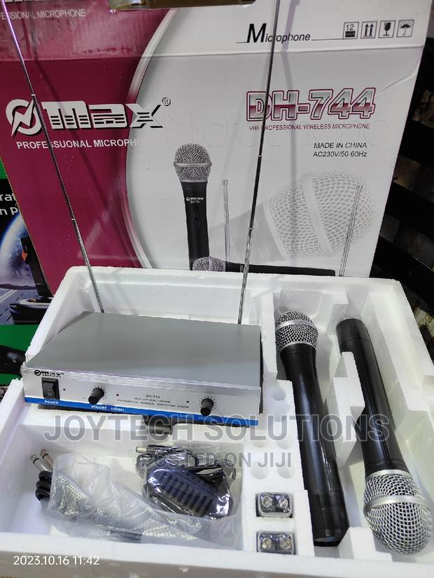 Wireless Microphone Dual MAX-DH - 744. VHF Professional Mic.