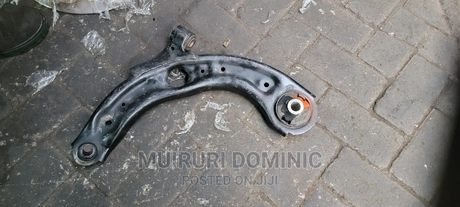 Control Arm Demio 2014