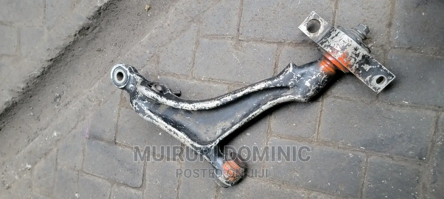 Control Arm Mark X 4wd