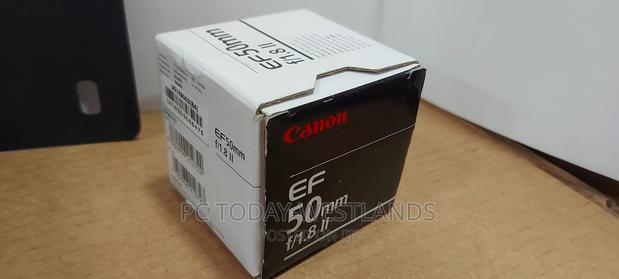 Canon EF 50mm F/1.8 II Lens