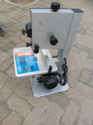 BS,200 Band Saw