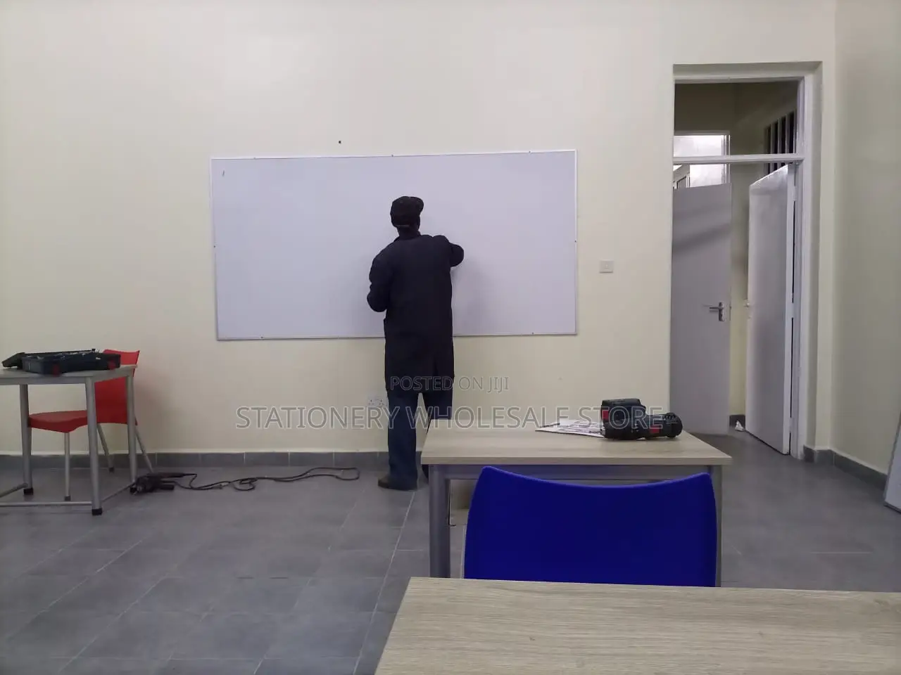 White Board 6' by 4' Quality Whiteboard
