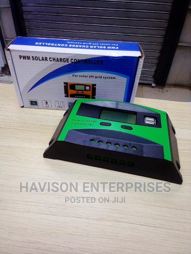 Solar Charge Controller(20A) - main view