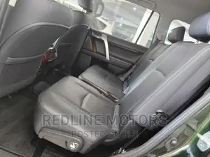 Toyota Land Cruiser Prado 2016 Green